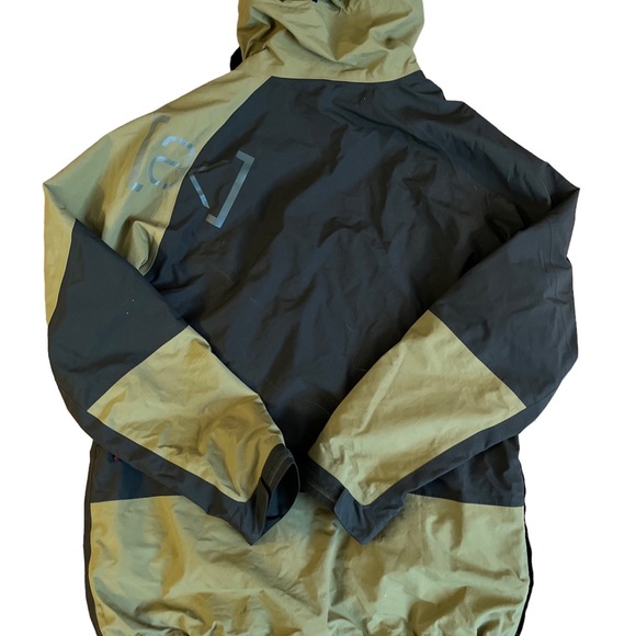 RARE BURTON AK 2L JUSSI GORE-TEX GREEN GRAY JACKET LARGE L - Picture 5 of 5